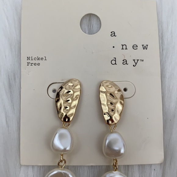 4/$20 A New Day Gold & Pearl 3” Drop Earrings - Picture 2 of 4